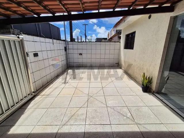 Casa / Sobrado para Locação em João Pessoa/PB Torre 3 Quartos