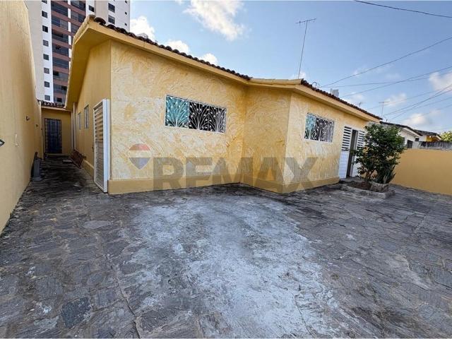 Casa / Sobrado para Locação em João Pessoa/PB Brisamar 3 Quartos