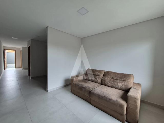 Casa / Sobrado para Locação em Joinville/SC Comasa 2 Quartos