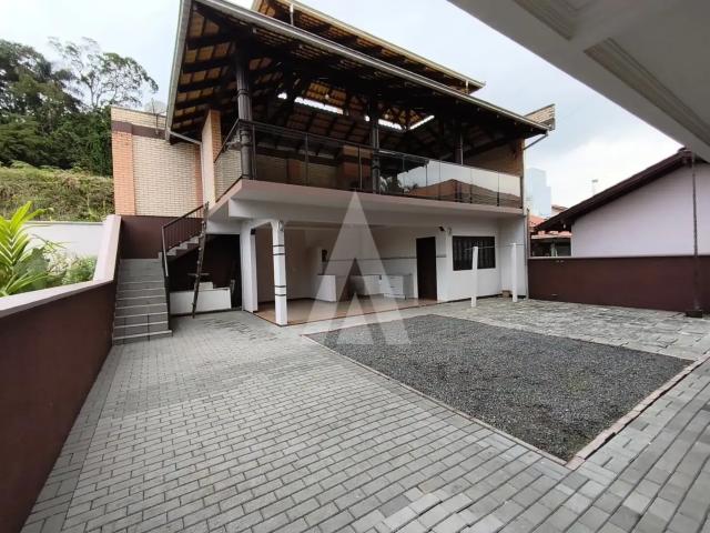 Casa / Sobrado para Locação em Joinville/SC Costa e Silva 3 Quartos