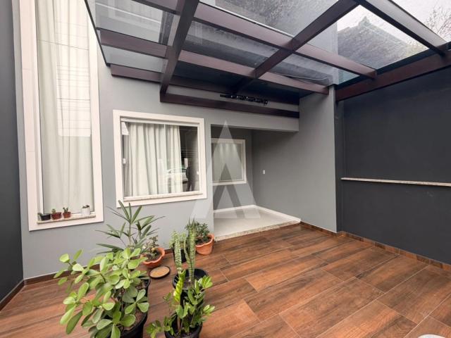 Casa / Sobrado para Locação em Joinville/SC Costa e Silva 3 Quartos