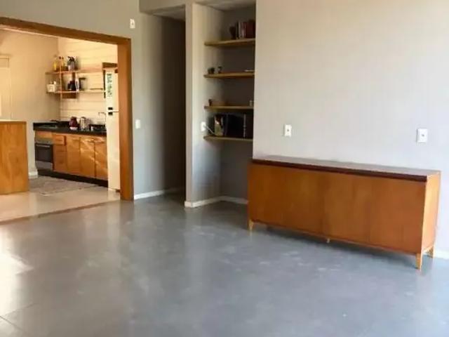 Casa / Sobrado para Locação em Joinville/SC América 2 Quartos