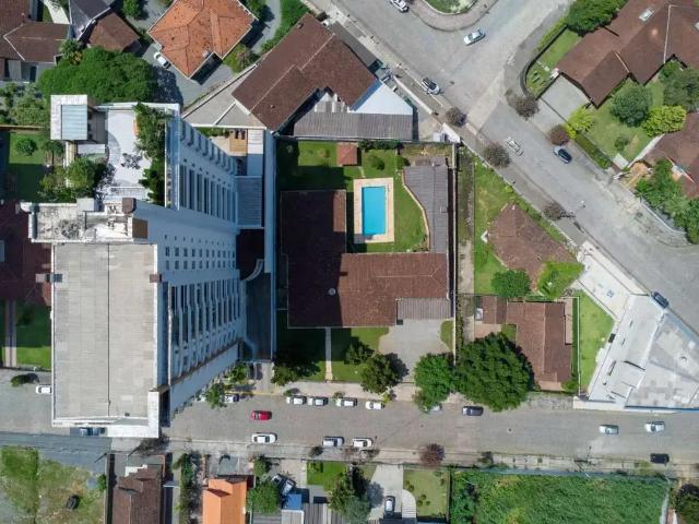 Casa / Sobrado para Locação em Joinville/SC Anita Garibaldi
