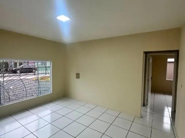 Casa / Sobrado para Locação em Joinville/SC Aventureiro 3 Quartos