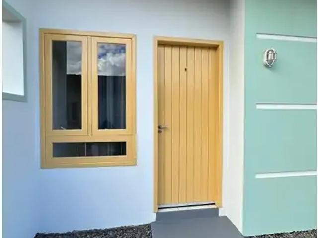 Casa / Sobrado para Locação em Joinville/SC Aventureiro 2 Quartos