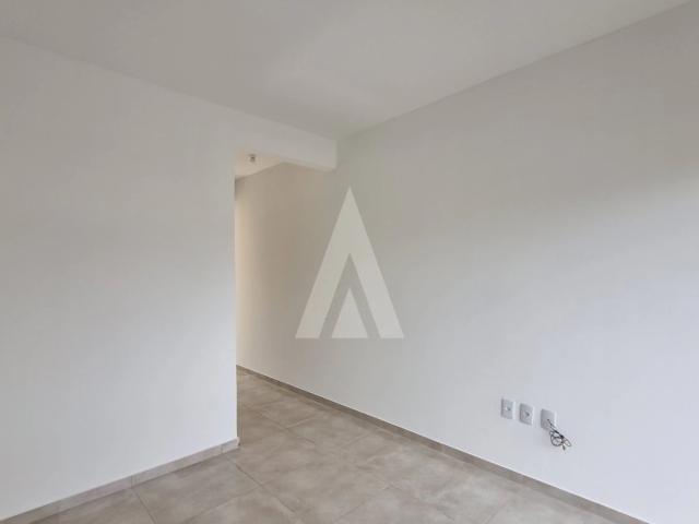 Casa / Sobrado para Locação em Joinville/SC Aventureiro 2 Quartos