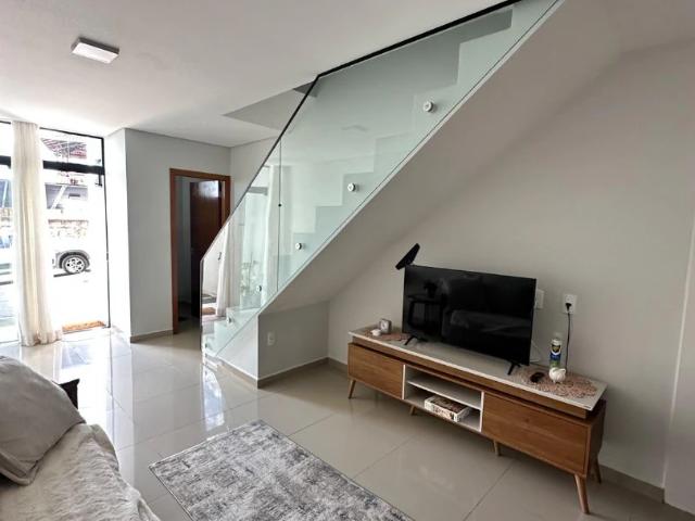 Casa / Sobrado para Locação em Joinville/SC Aventureiro 2 Quartos