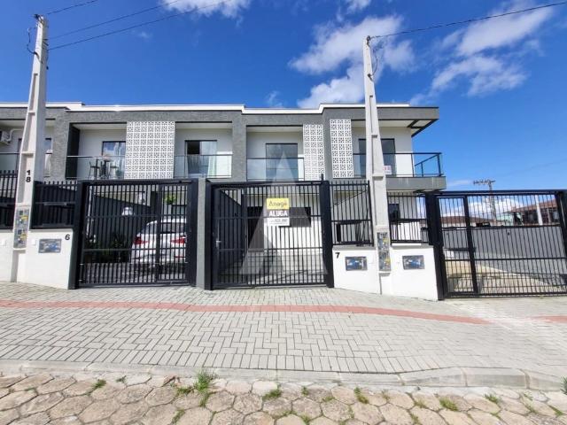 Casa / Sobrado para Locação em Joinville/SC Aventureiro 2 Quartos
