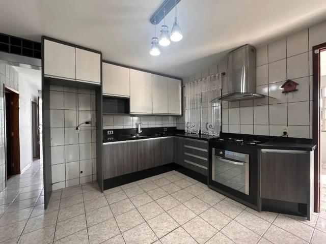 Casa / Sobrado para Locação em Joinville/SC Boa Vista 3 Quartos