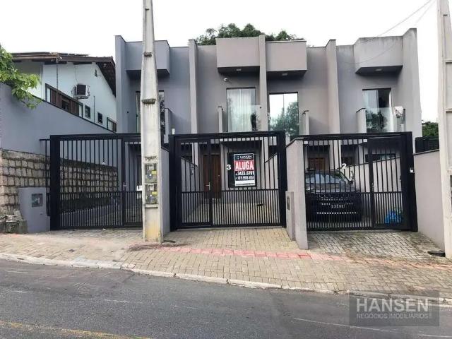 Casa / Sobrado para Locação em Joinville/SC Bom Retiro 2 Quartos
