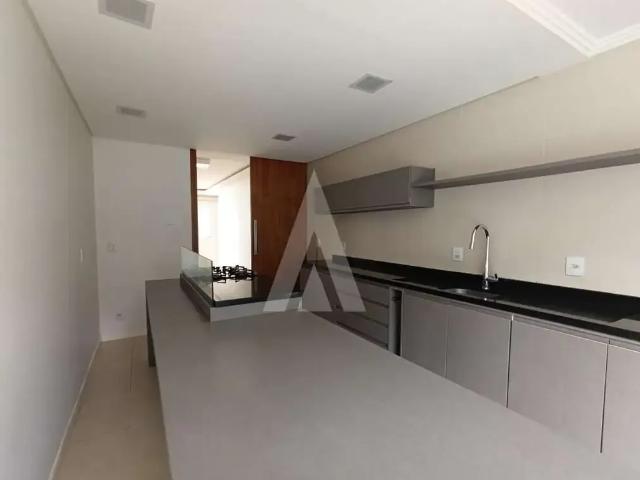 Casa / Sobrado para Locação em Joinville/SC Bom Retiro 2 Quartos
