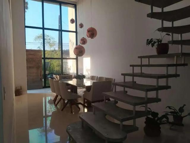 Casa / Sobrado para Locação em Joinville/SC Bom Retiro 3 Quartos