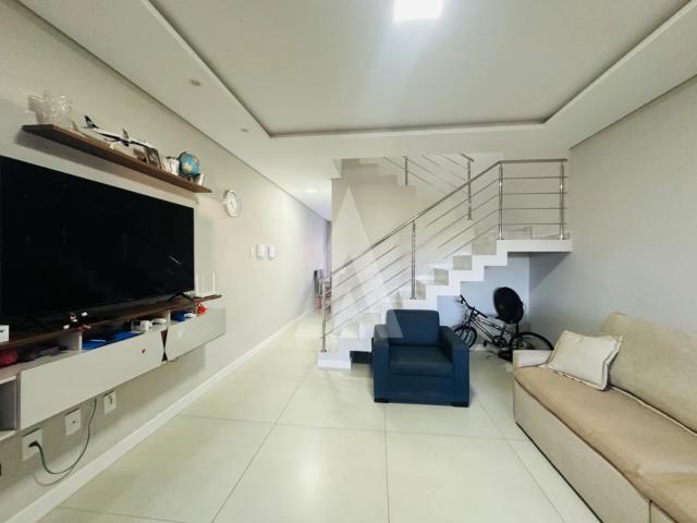 Casa / Sobrado para Locação em Joinville/SC Bom Retiro 3 Quartos