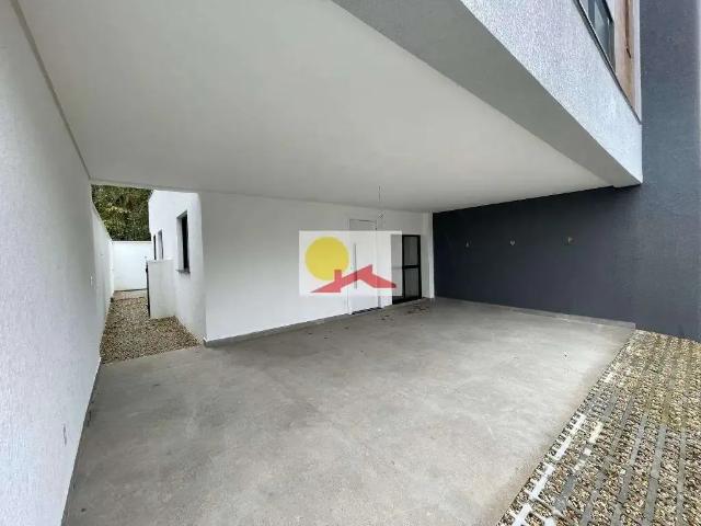 Casa / Sobrado para Locação em Joinville/SC Glória 3 Quartos