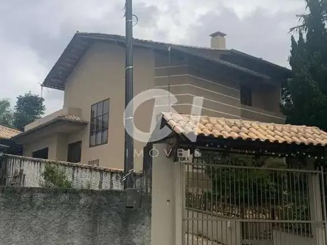 Casa / Sobrado para Locação em Joinville/SC Glória 3 Quartos