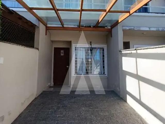 Casa / Sobrado para Locação em Joinville/SC Guanabara 2 Quartos