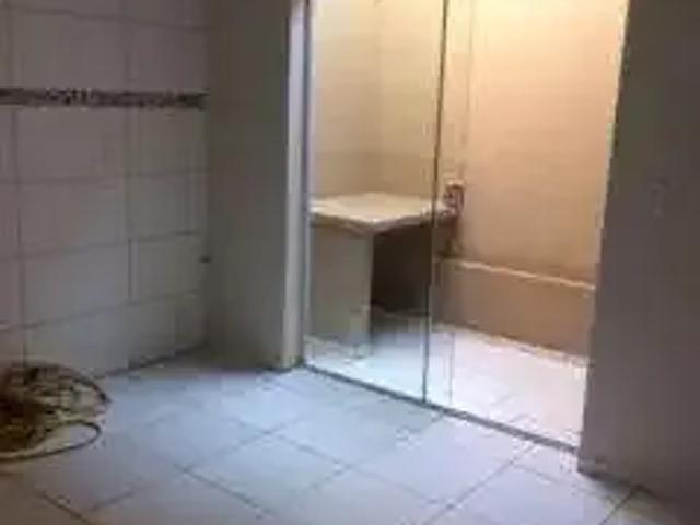 Casa / Sobrado para Locação em Joinville/SC Guanabara 2 Quartos