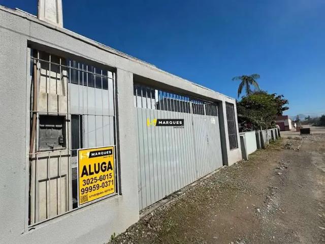 Casa / Sobrado para Locação em Joinville/SC Fátima 2 Quartos