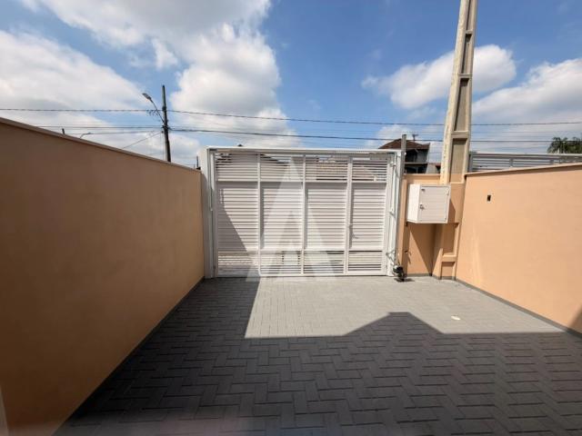 Casa / Sobrado para Locação em Joinville/SC Fátima 3 Quartos