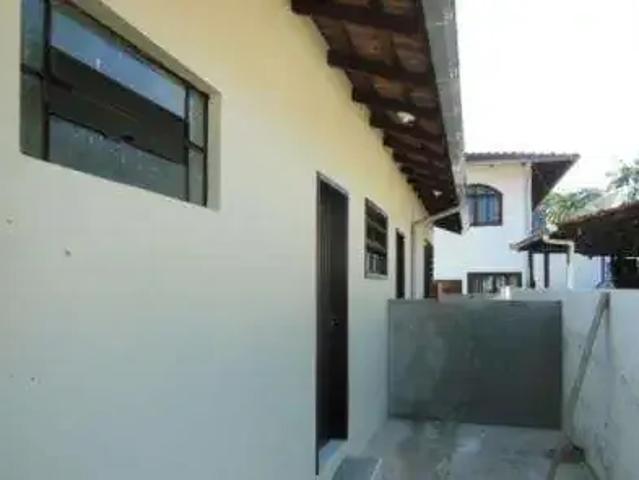 Casa / Sobrado para Locação em Joinville/SC Floresta 3 Quartos