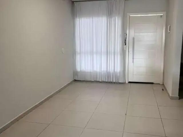 Casa / Sobrado para Locação em Joinville/SC Floresta 3 Quartos