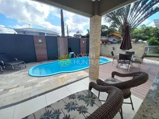 Casa / Sobrado para Locação em Joinville/SC Floresta 3 Quartos