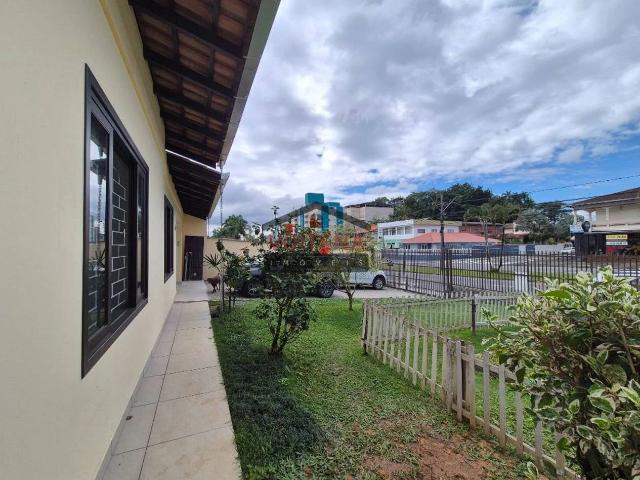 Casa / Sobrado para Locação em Joinville/SC Floresta 1 Quartos