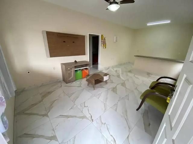 Casa / Sobrado para Locação em Joinville/SC Floresta 2 Quartos