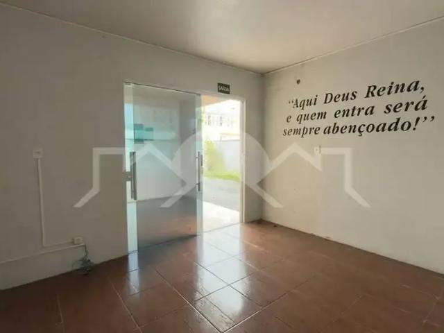 Casa / Sobrado para Locação em Joinville/SC Floresta 4 Quartos