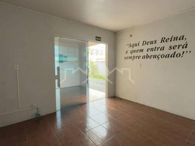 Casa / Sobrado para Locação em Joinville/SC Floresta 4 Quartos