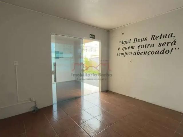 Casa / Sobrado para Locação em Joinville/SC Floresta 4 Quartos