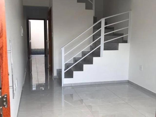 Casa / Sobrado para Locação em Joinville/SC Iririú 2 Quartos