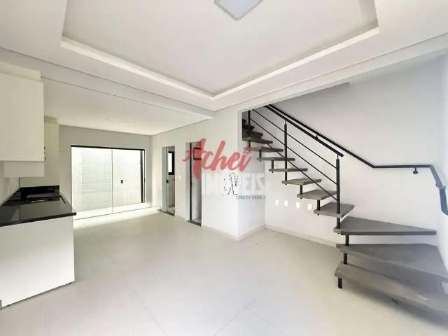 Casa / Sobrado para Locação em Joinville/SC Iririú 2 Quartos