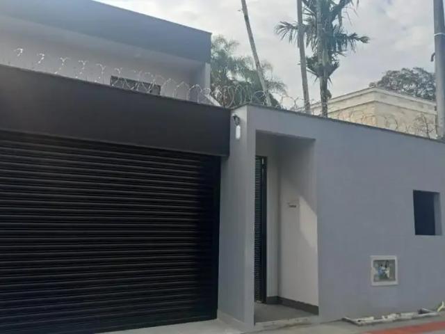 Casa / Sobrado para Locação em Joinville/SC Itaum