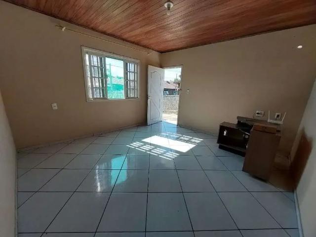 Casa / Sobrado para Locação em Joinville/SC Jardim Paraíso 4 Quartos