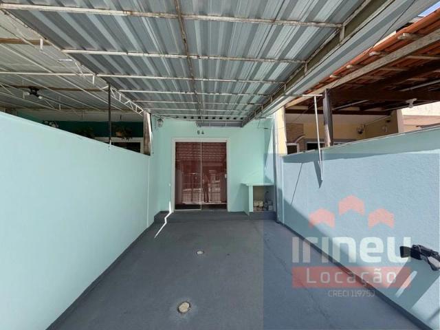 Casa / Sobrado para Locação em Joinville/SC Jarivatuba 2 Quartos