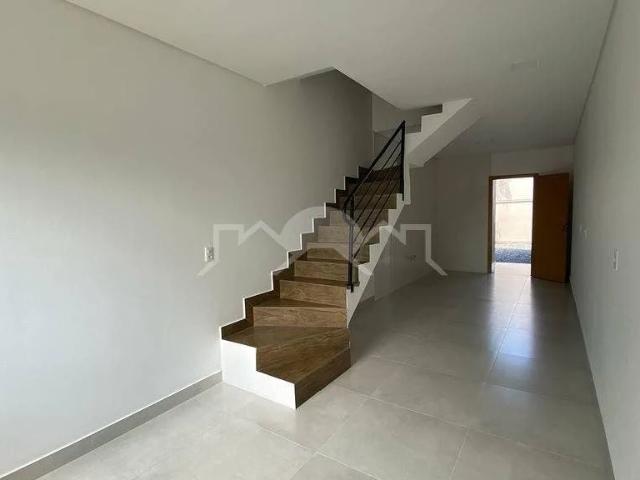 Casa / Sobrado para Locação em Joinville/SC Jarivatuba 2 Quartos