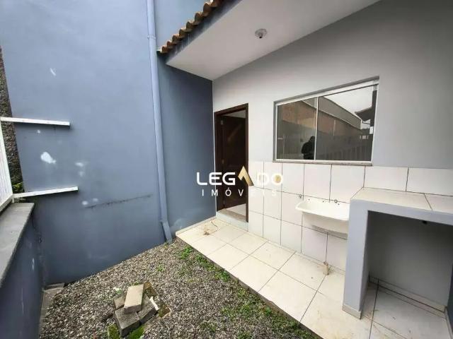 Casa / Sobrado para Locação em Joinville/SC Jarivatuba 2 Quartos