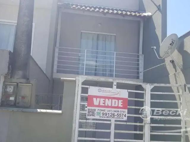 Casa / Sobrado para Locação em Joinville/SC Jarivatuba 2 Quartos