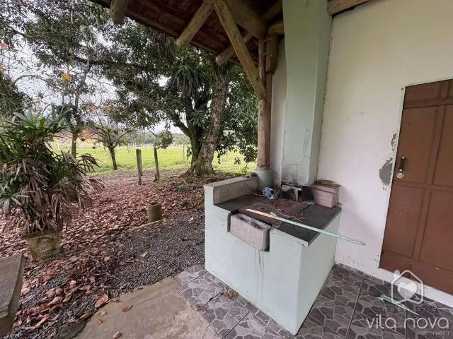 Casa / Sobrado para Locação em Joinville/SC Morro do Meio 2 Quartos