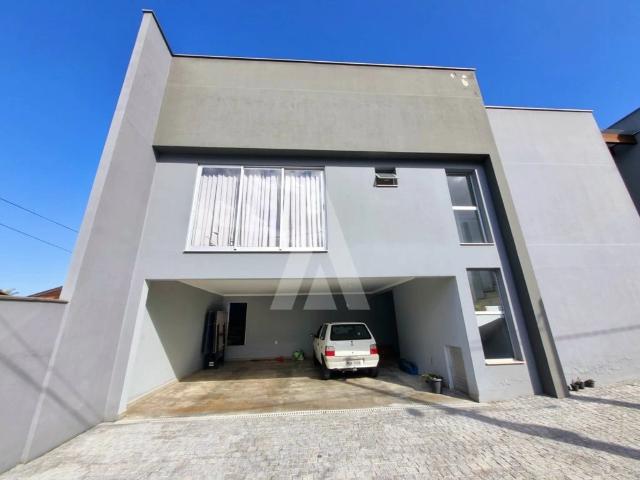 Casa / Sobrado para Locação em Joinville/SC Morro do Meio 3 Quartos