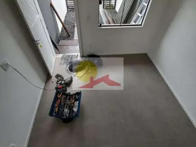 Casa / Sobrado para Locação em Joinville/SC Nova Brasília 2 Quartos
