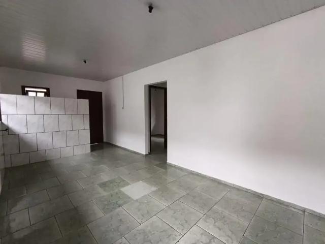 Casa / Sobrado para Locação em Joinville/SC Nova Brasília 2 Quartos