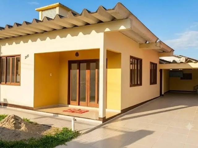 Casa / Sobrado para Locação em Joinville/SC Saguaçu
