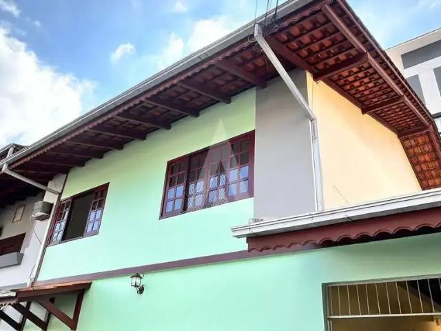 Casa / Sobrado para Locação em Joinville/SC Santo Antônio 2 Quartos