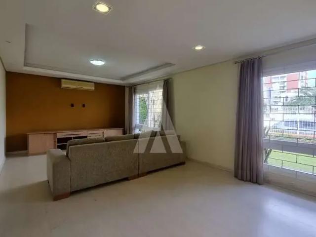 Casa / Sobrado para Locação em Joinville/SC Santo Antônio 3 Quartos