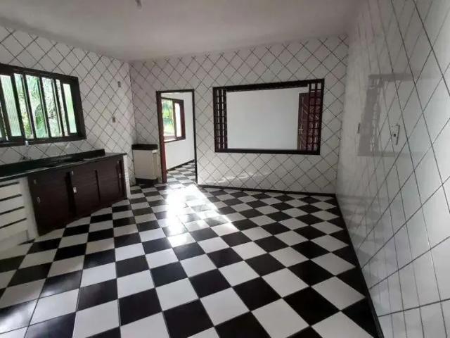 Casa / Sobrado para Locação em Joinville/SC Santa Catarina 2 Quartos