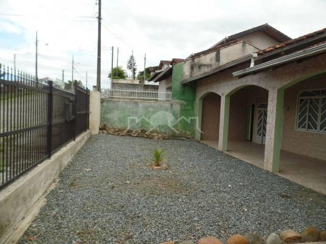 Casa / Sobrado para Locação em Joinville/SC Petrópolis 3 Quartos