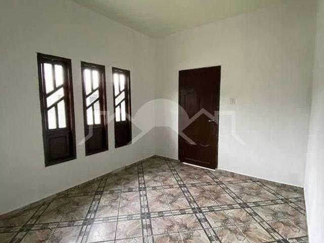 Casa / Sobrado para Locação em Joinville/SC Ulysses Guimarães 3 Quartos