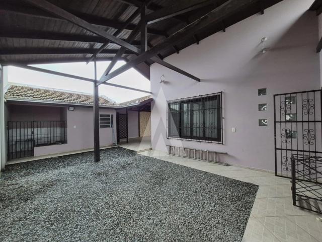 Casa / Sobrado para Locação em Joinville/SC Ulysses Guimarães 2 Quartos